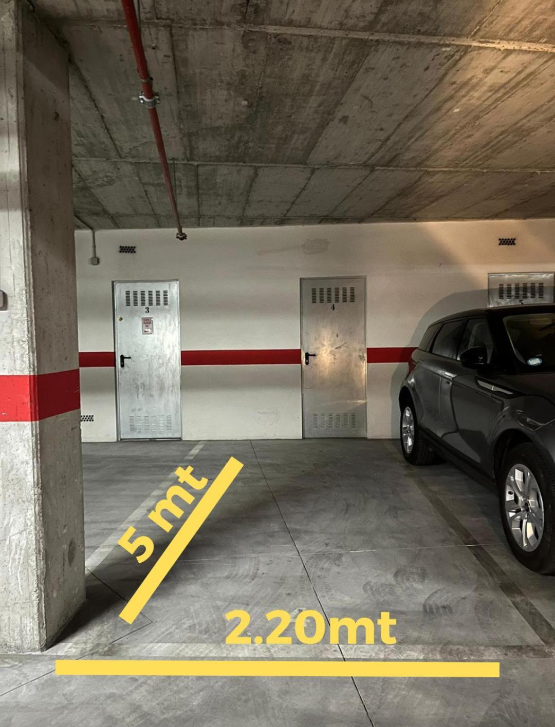 -Malagasunapts-City Centre Terrace Pool Parking Exterior photo